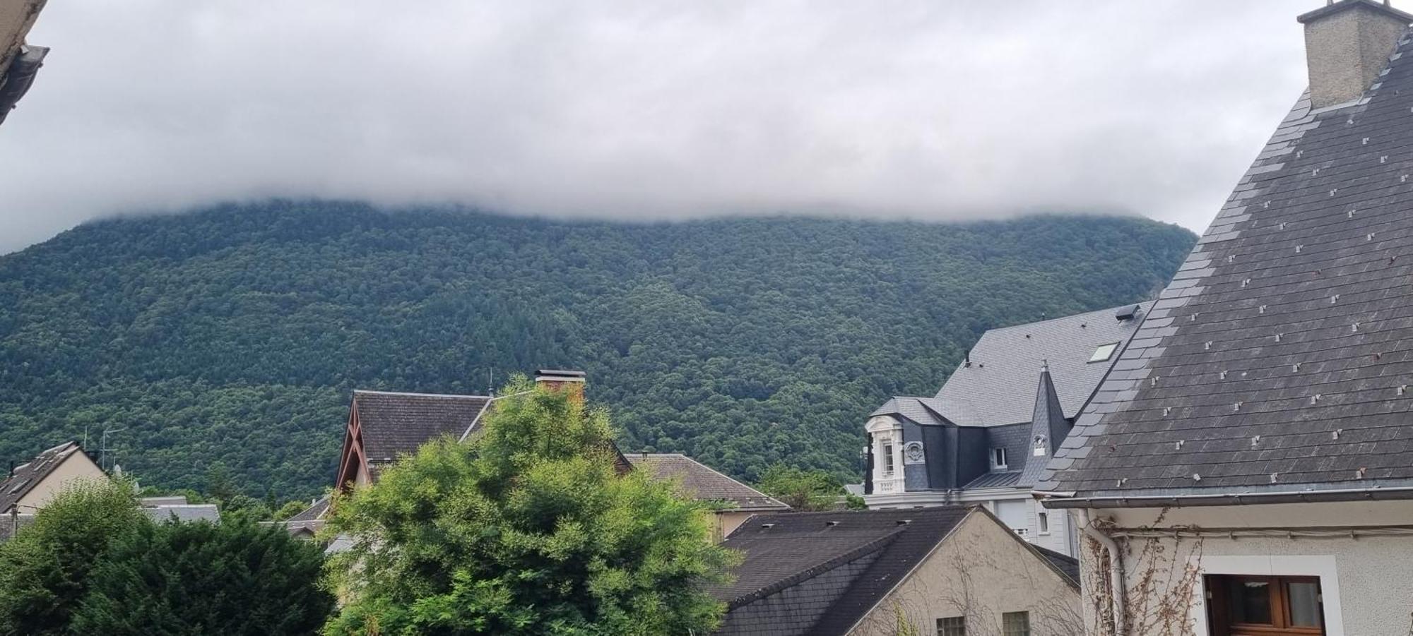 Apartamento Le Louchonnais, T2, Wifi, 4 Personnes Bagnères-de-Luchon Exterior foto